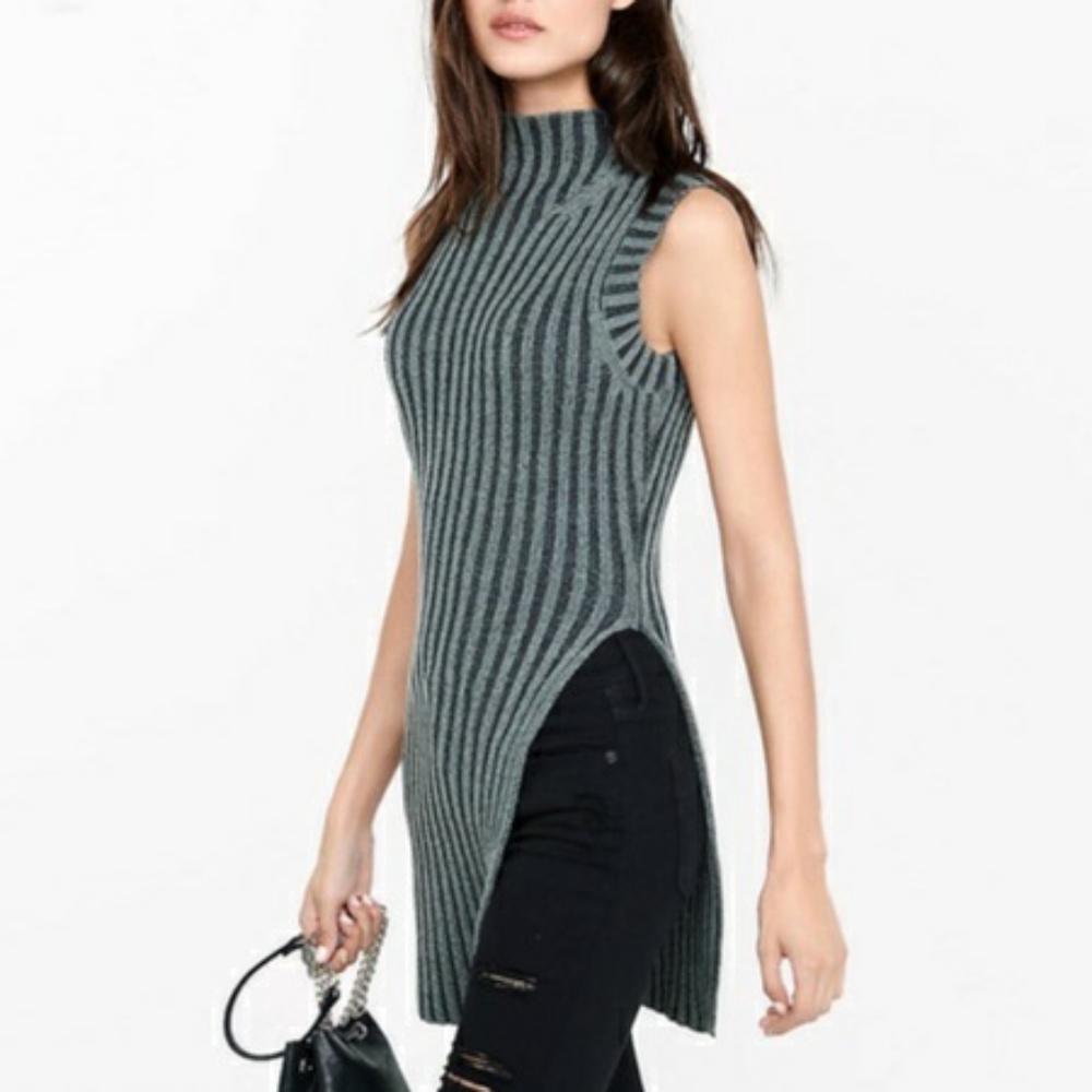 🆕️ NWT Express Gray Sleeveless Sweater